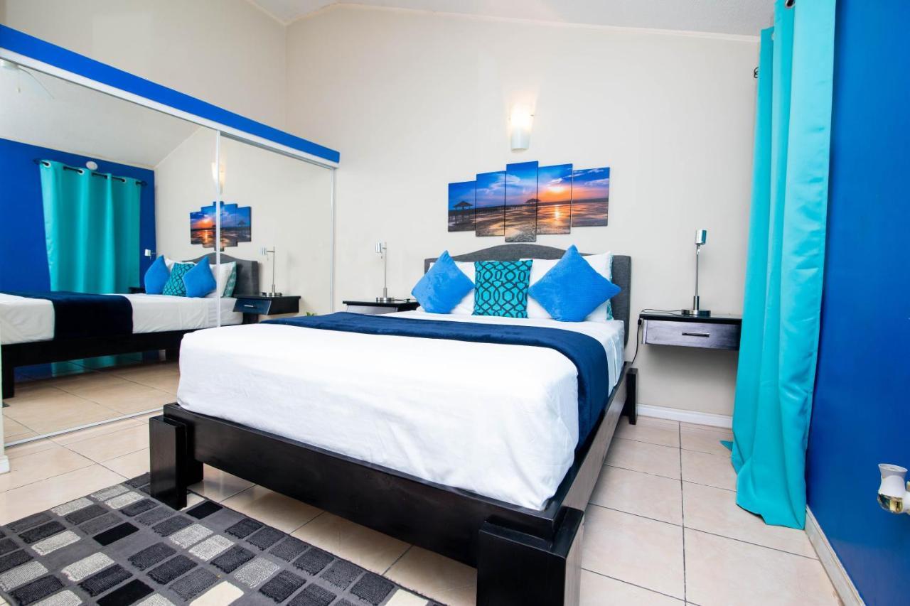 The Oasis I, Portmore Country Club Eksteriør billede